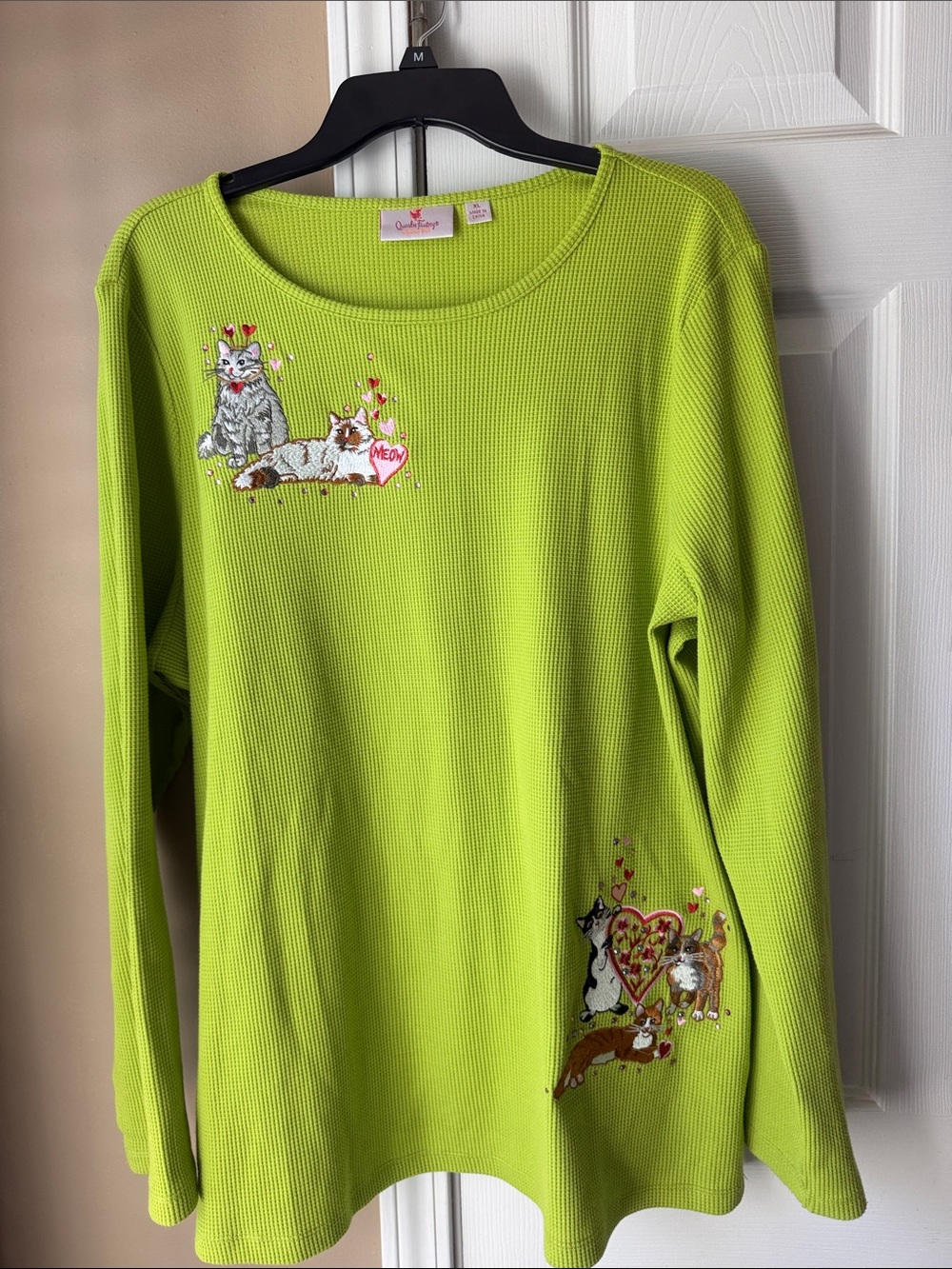 Quacker Factory Lime Green Long Sleeve Scoop Neck Sweater with Cat Embroidery